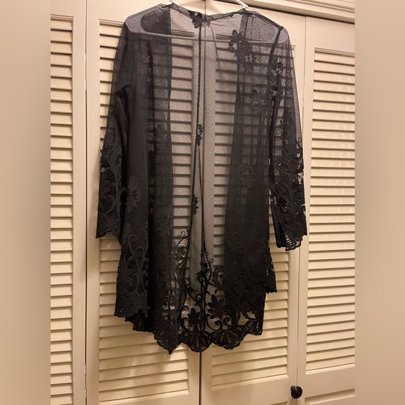 Medium Sheer Lace Black Cardigan - Picture 4 of 8